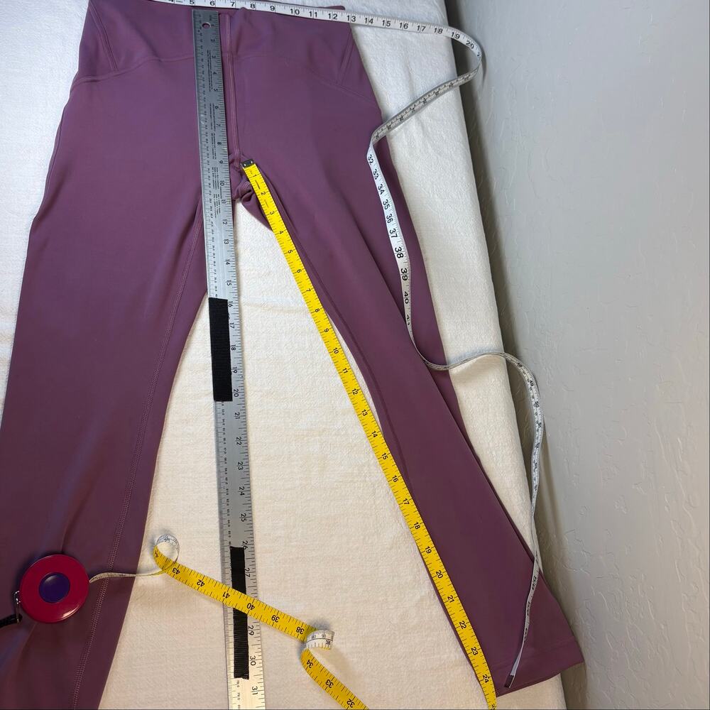 Lululemon InStill High Rise Tight 25” Vintage Plum Leggings Est Size 8 - Picture 4 of 5